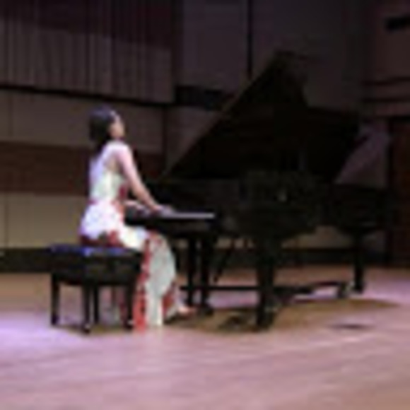 Meet your Posher, Tatjana lugo - Picture 1 of 1